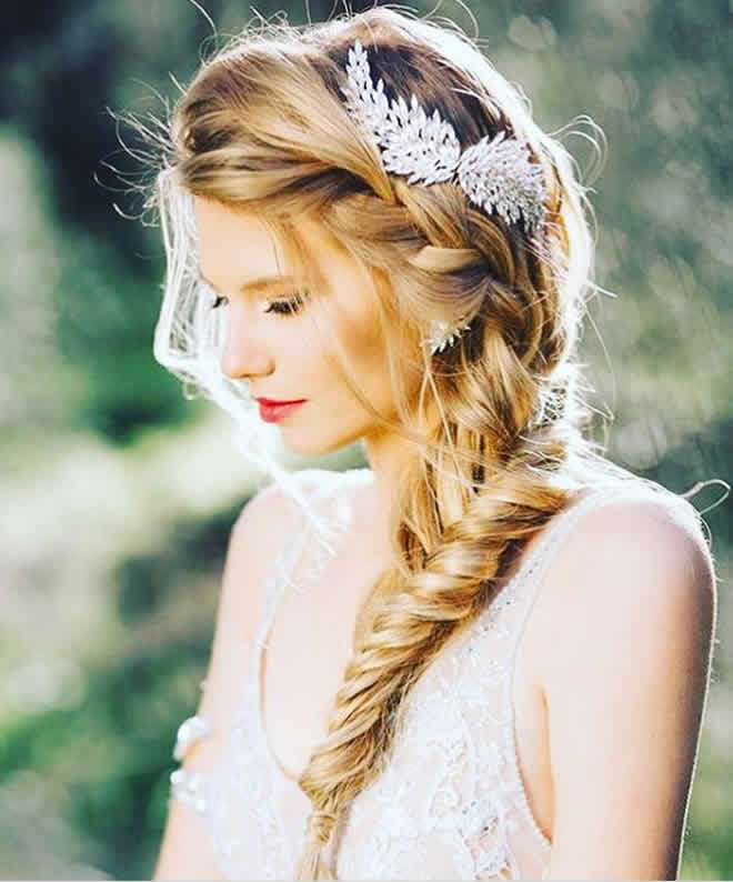 10 Bridal Braided Hairstyles That Are Exactly How You Want To Wear Your