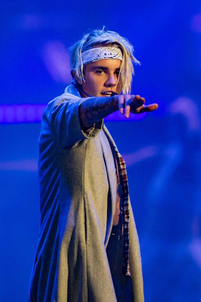 Justin Bieber Explains Why He Walked Off Stage in Manchester