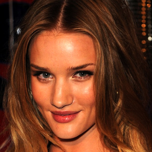 Rosie Huntington talks about her Transformers fears - Celebrity Gossips