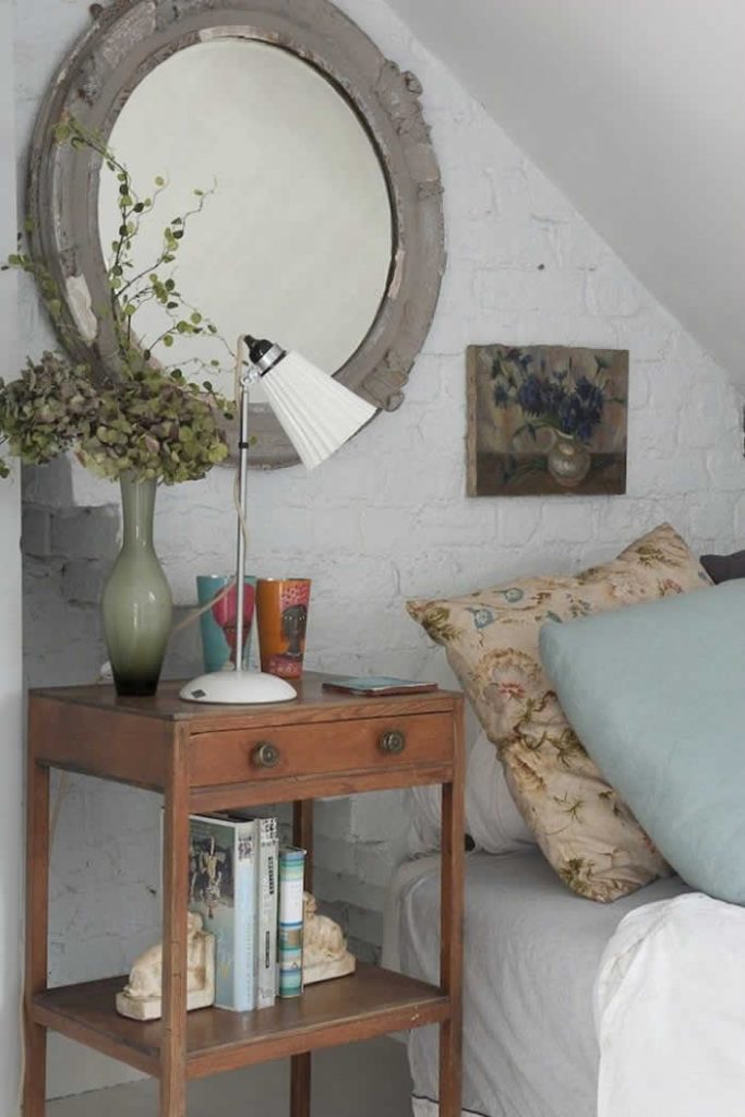 10 Ways to Style Your Bedside Table