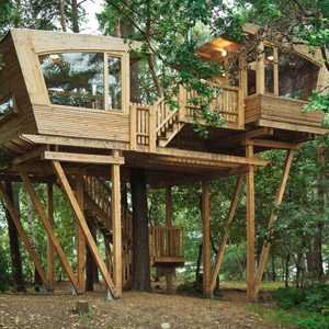 Almke Treehouse by Baumraum