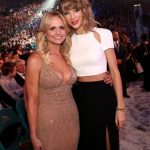 ACM Awards 2014 - Miranda and Taylor