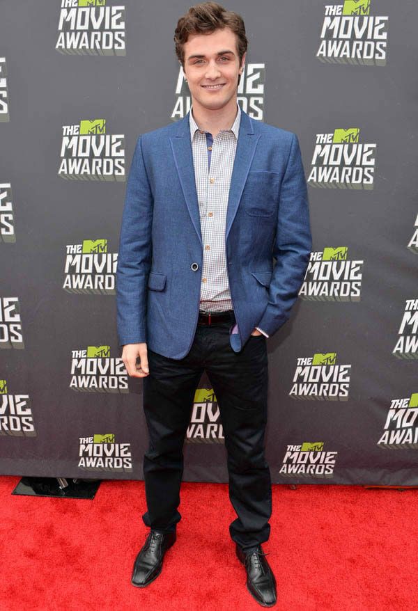 2013 MTV Movie Awards Red Carpet