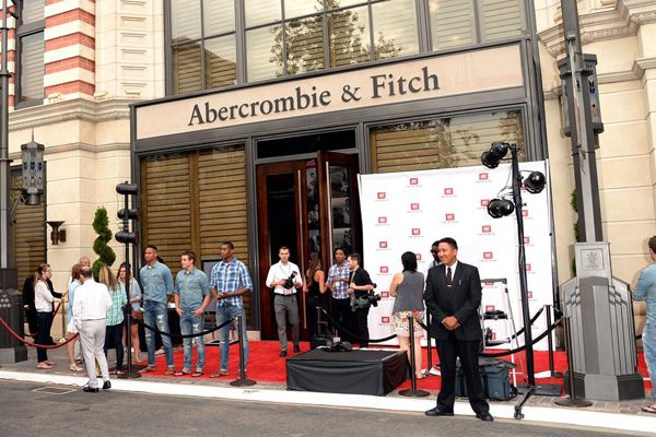 Abercrombie & Fitch Celebrates Stars On the Rise Campaign