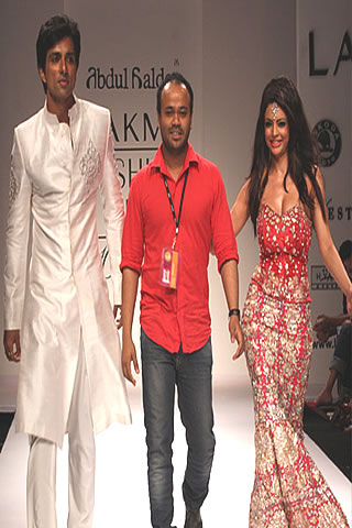 Abdul Halder present his collection in Lakme Fashion Week