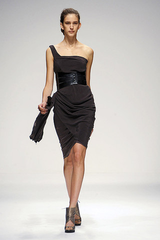 Fashion Brand Amanda Wakeley Design 2011