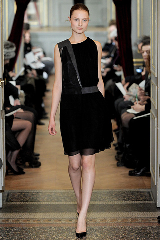 Paris CoutureFashion Week Spring 2011 Collection