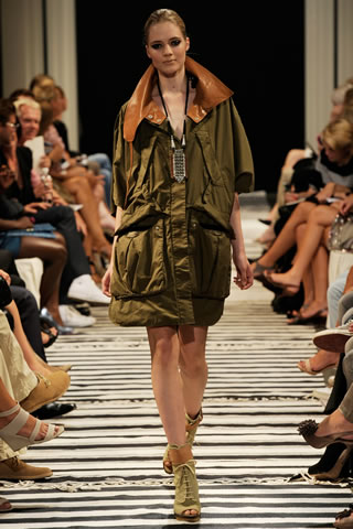 2010 Fashion Week Spring Collection