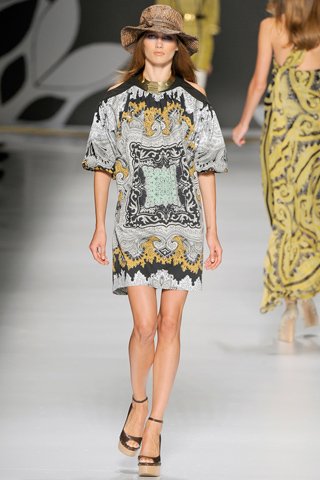 Summer 2011 Collection BY Etro