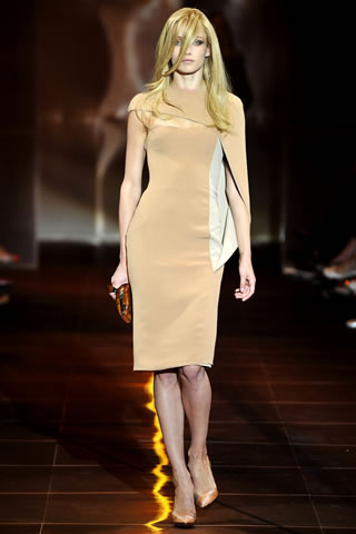 Latest Couture Collection By Giorgio Armani