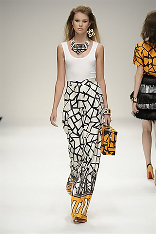 Holly Fulton Spring/Summer 2011 Collection