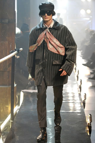 Fashion Brand John Galliano 2011/2012 Collection