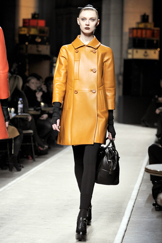 Loewe Ready to wear Fall/Winter 2011 collection - Paris