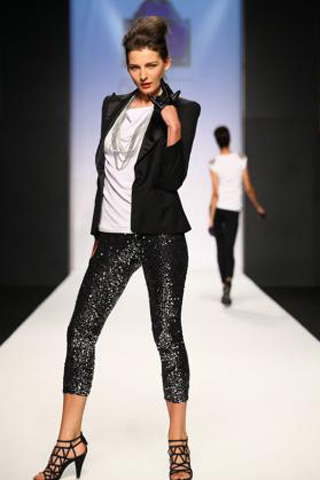 MONTAIGNE FW 2011 Collection Dubai Fashion Week