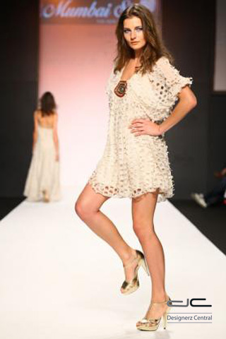 Reynu Taandon FW 2011 Collection Dubai Fashion Week