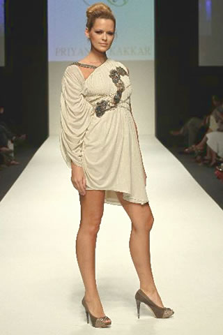 Designer Priyanka Kakkar S/S 2011 Collection at Dubai Fashion Week