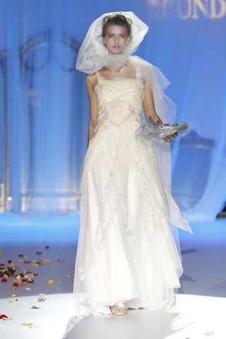 Raimon Bundo Bridal Designs 2011