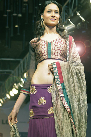 2010 collection by Sajda n Gopa at BFW
