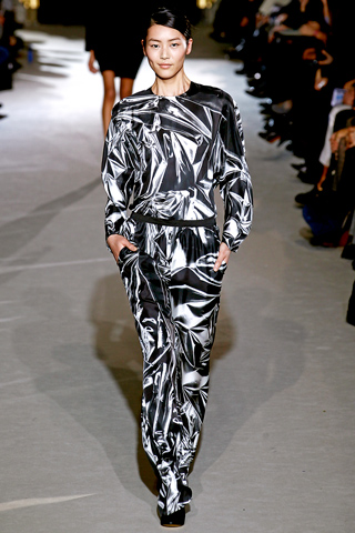 stella mccartney ready to wear fall 2011 collection 17