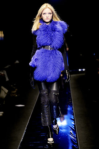 Versace fall 2010 collection