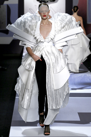 Paris Fashion Week 2010 News