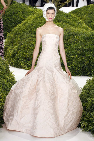 Spring Summer 2013 Couture Collection By Christian Dior