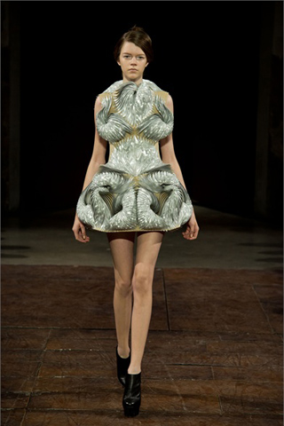 Iris van Herpen Haute Couture Spring Summer 2012 - Paris
