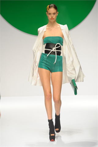 Ready to Wear Spring Summer 2012 Krizia Collection