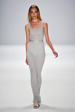 Allude Spring/Summer 2012 Fashion Dresses