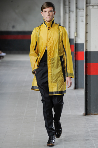 Dries Van Noten Spring 2012 Menswear Collection at Paris Fashion Week