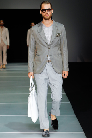 Giorgio Armani Menswear Spring 2012 Milan Fashion
