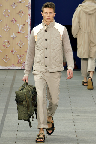 Louis Vuitton Menswear Spring 2012 Dresses
