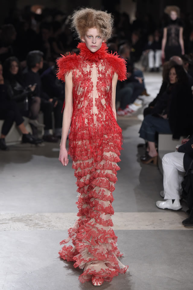 Latest Collection Paris by Alexander McQueen  2015 Fall