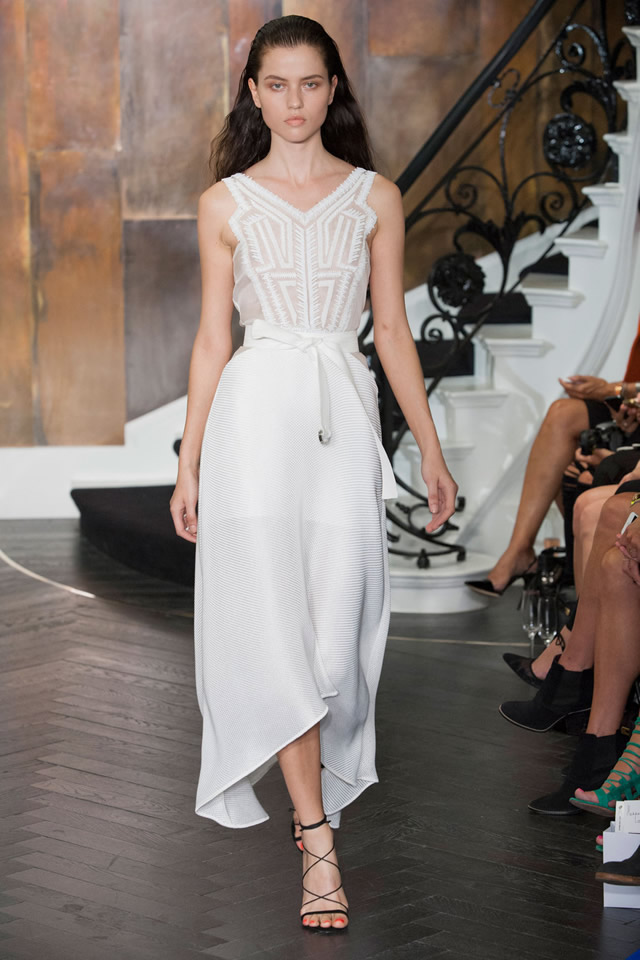 Amanda Wakeley S/S 2015 London Fashion Week Collection