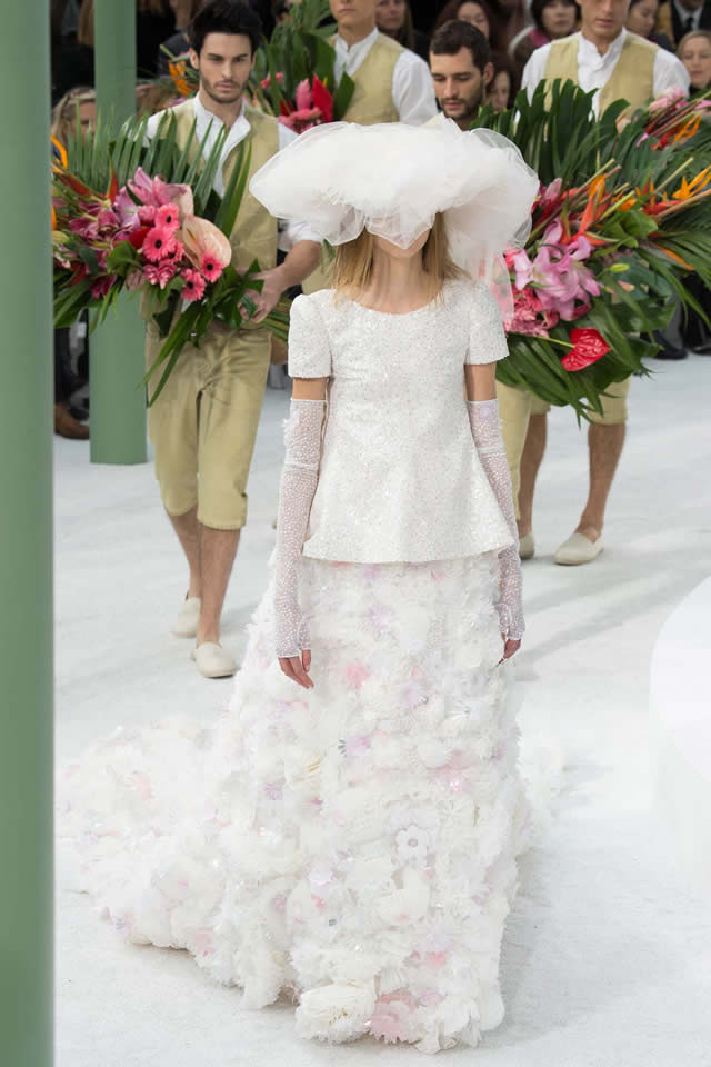 Latest Collection Paris SPRING by Chanel 2015