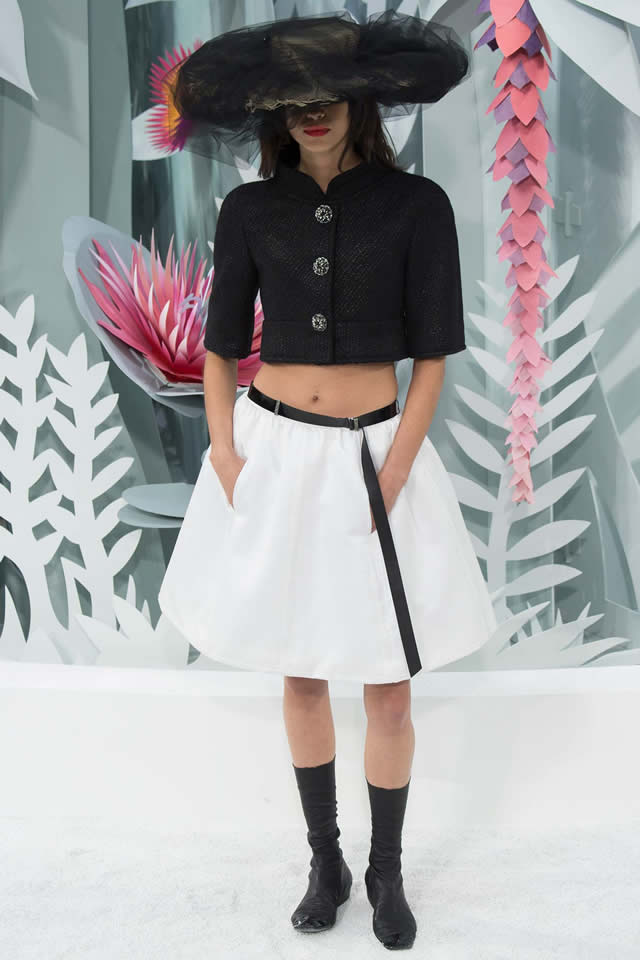Chanel Latest Paris SPRING Collection