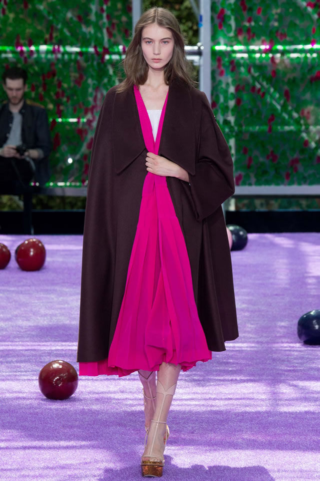 CHRISTIAN DIOR  Latest New York 2015 Fall Collection