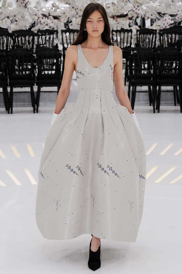 Christian Dior Paris Fall Couture Collection
