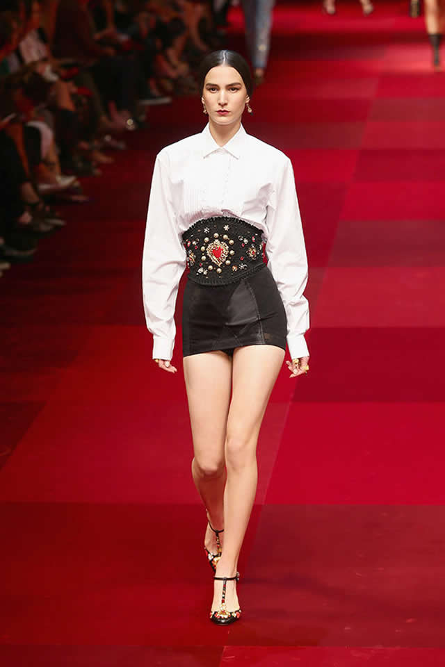2015 Dolce & Gabbana Milan Fashion Week S/S Collection