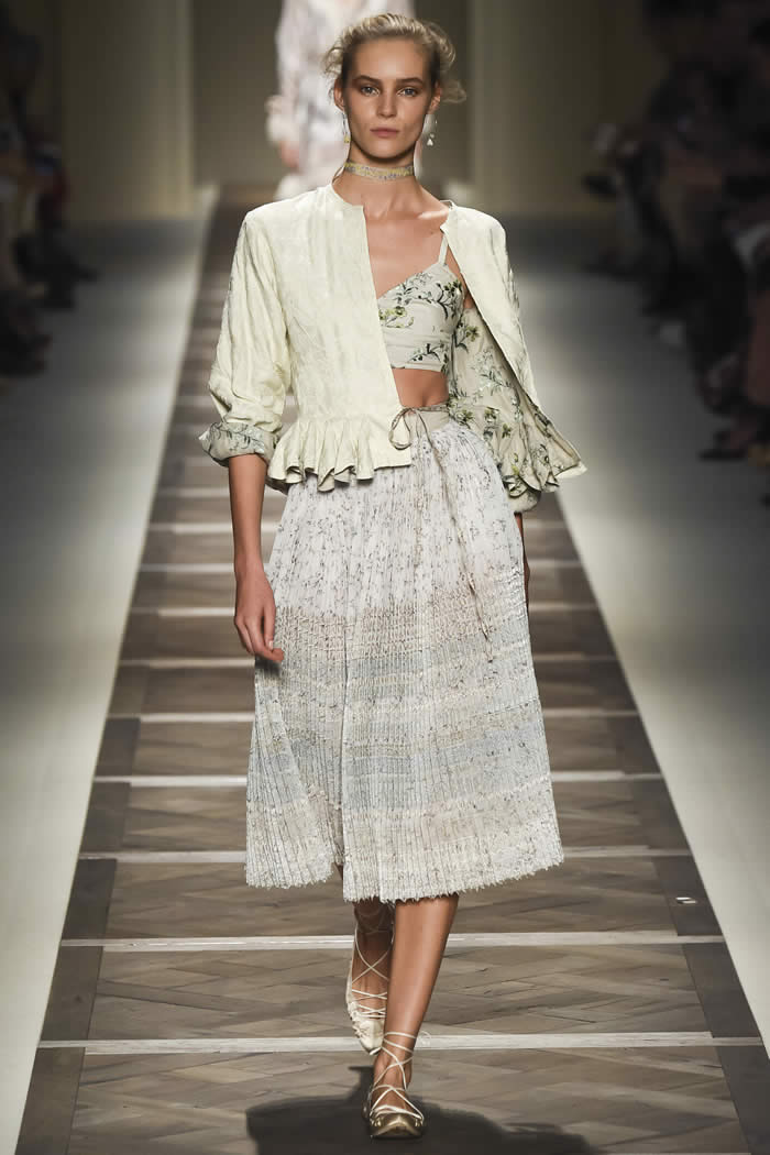Etro Latest Spring 2016 Collection
