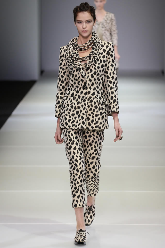 GIORGIO ARMANI S/S 2015 Milan Fashion Week Collection