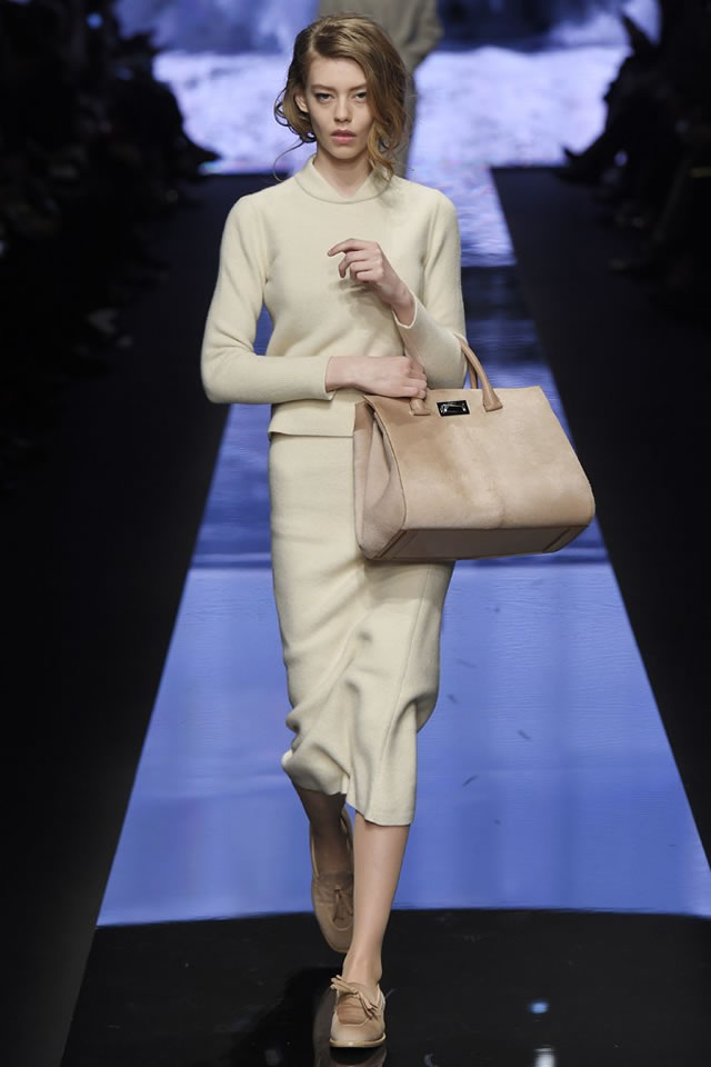 Latest Collection by MAX MARA  Milan 2015