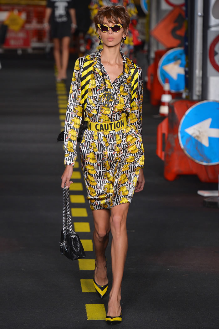 2016 Moschino Collection
