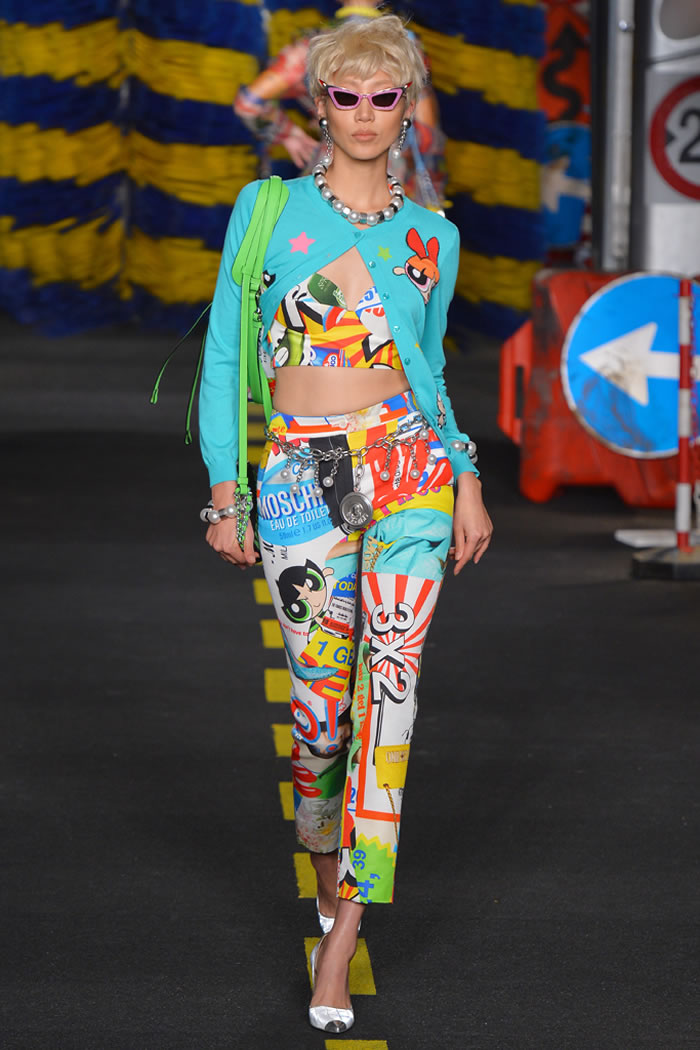 2016 Latest Moschino Spring Collection