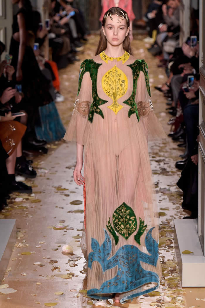 Spring  2016 Valentino  Collection