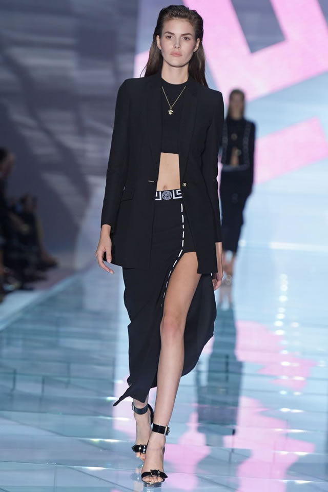 2015 Versace Milan Fashion Week S/S Collection