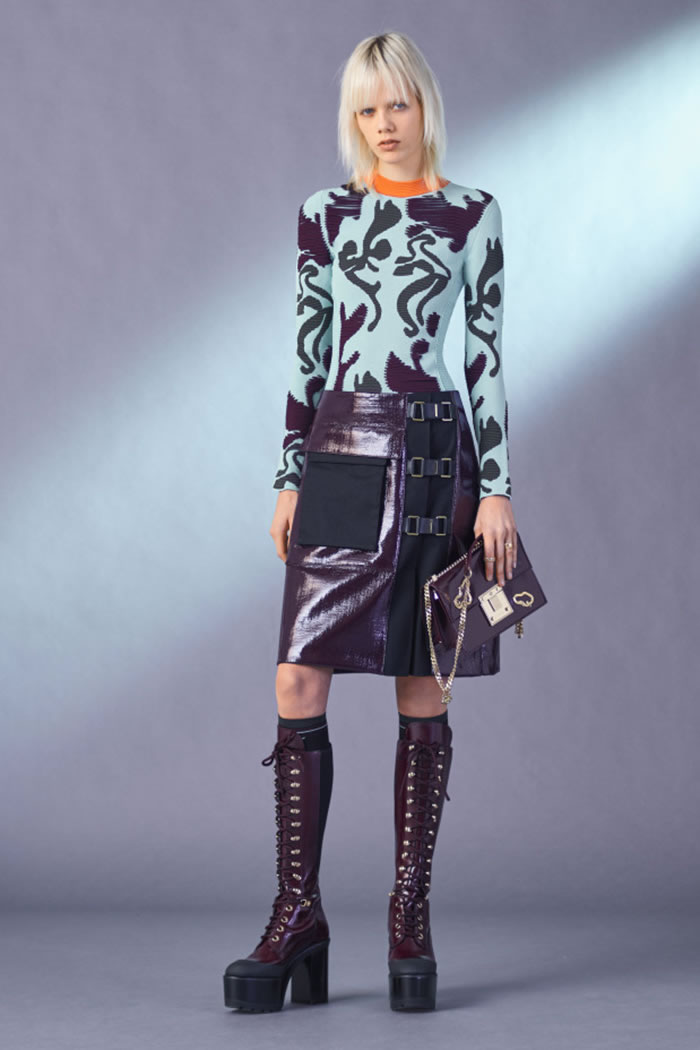 Versace Pre Fall   Collection