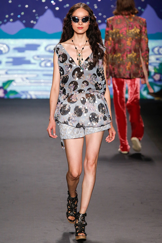 Latest Collection by Anna Sui Spring 2014 New York
