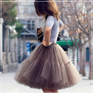 Best Resources for Street Style ways to wear a Tulle Skirt