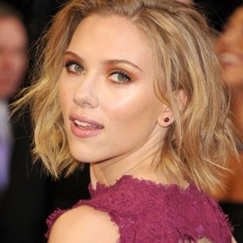 American Model Scarlett Johansson Profile